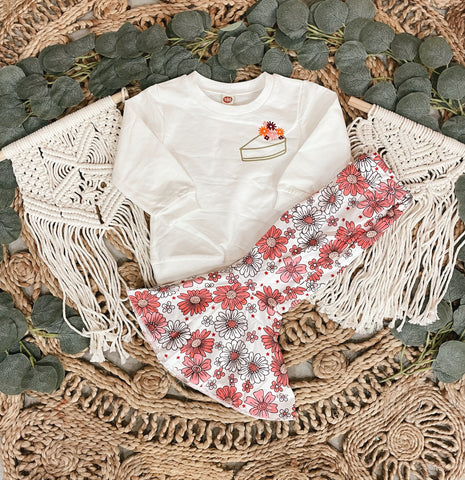 Pie Crew Neck and Floral Bells