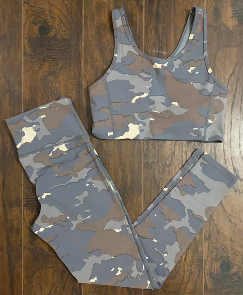 Women's Camo Leggings