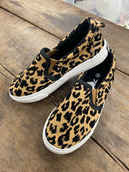 Leopard Slip-on Shoes